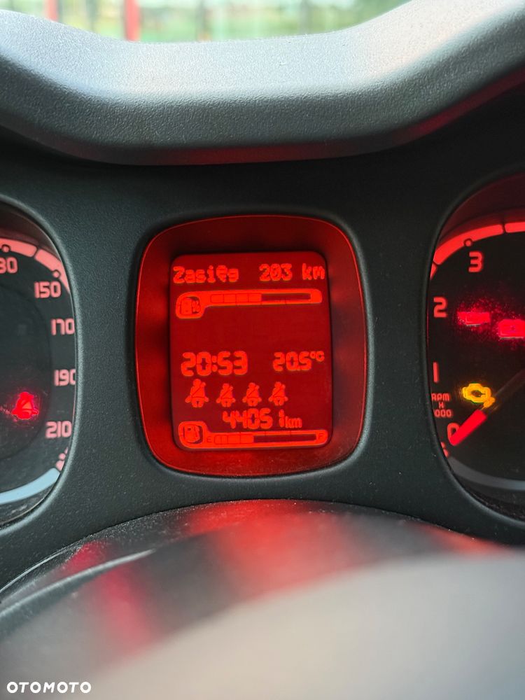 Fiat Panda 1.0 Hybrid City Cross - 10