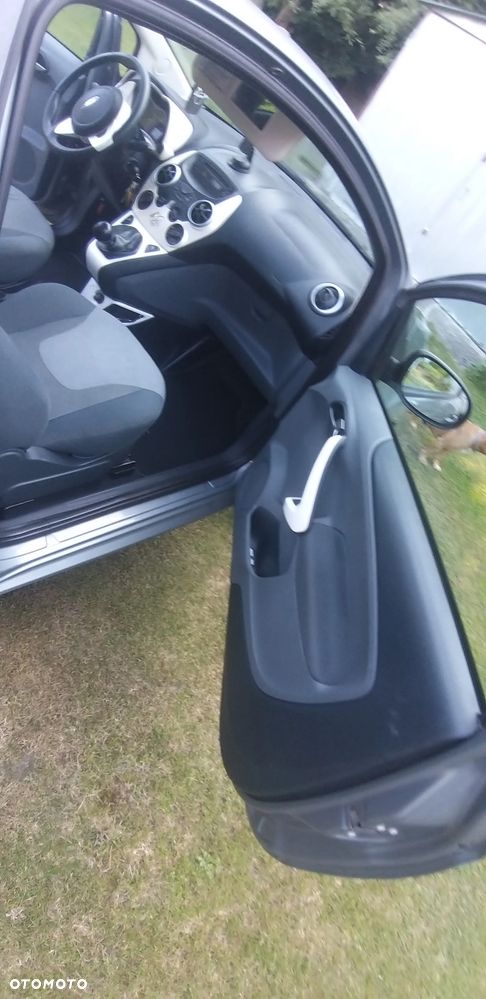 Ford KA 1.2 Titanium (air4) - 17