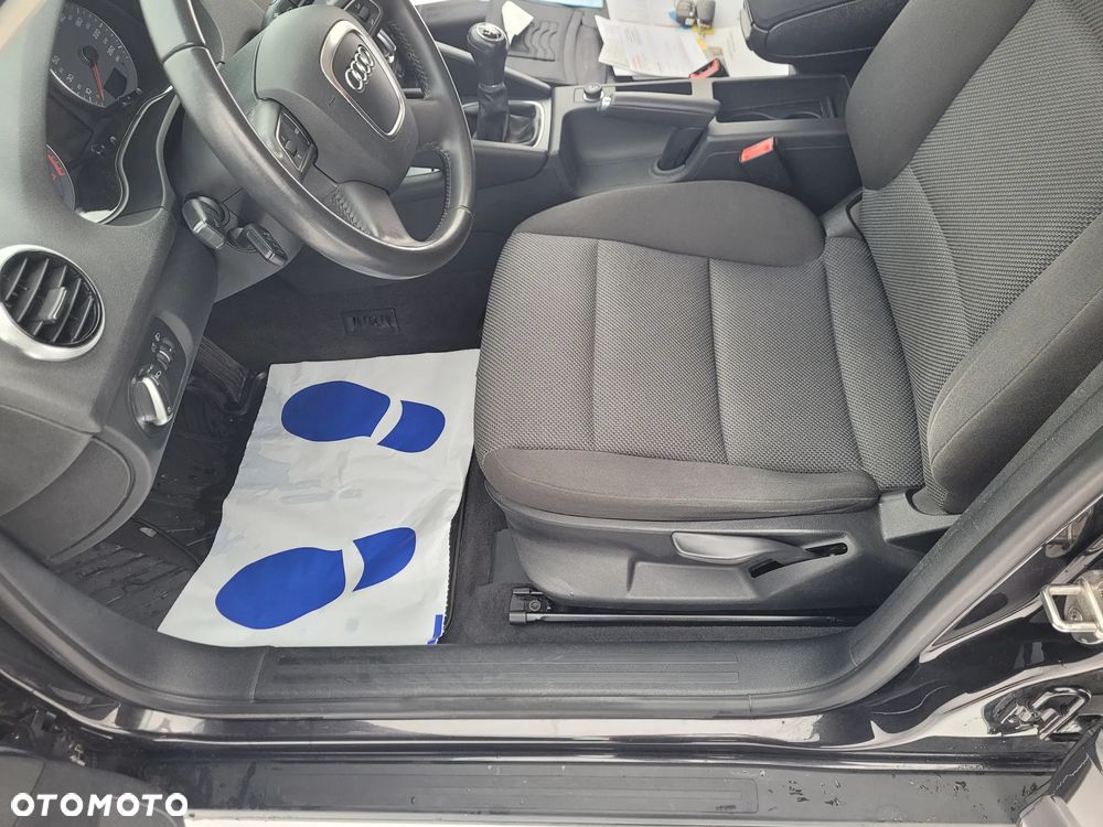 Audi A3 Sportback 1.4 TFSI Ambiente - 22