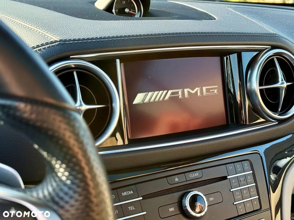 Mercedes-Benz SL - 30