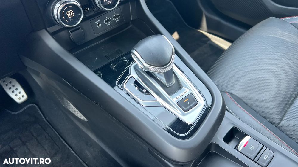 Renault Arkana E-TECH RS Line - 16