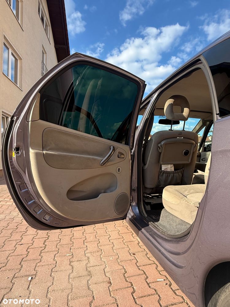 Citroën Xsara Picasso 1.8i 16V Exclusive - 9