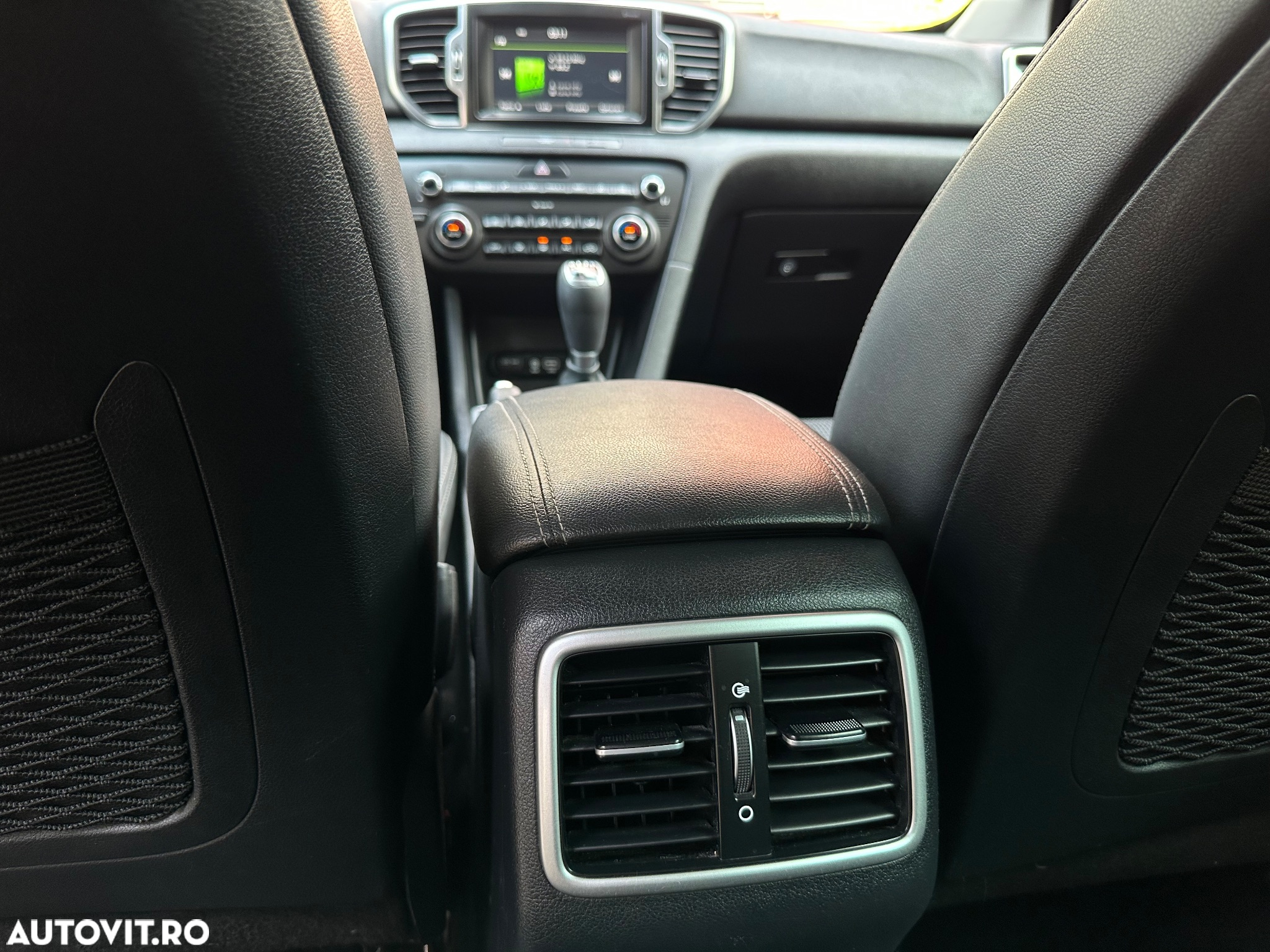 Kia Sportage 1.7 CRDI 2WD Vision - 29
