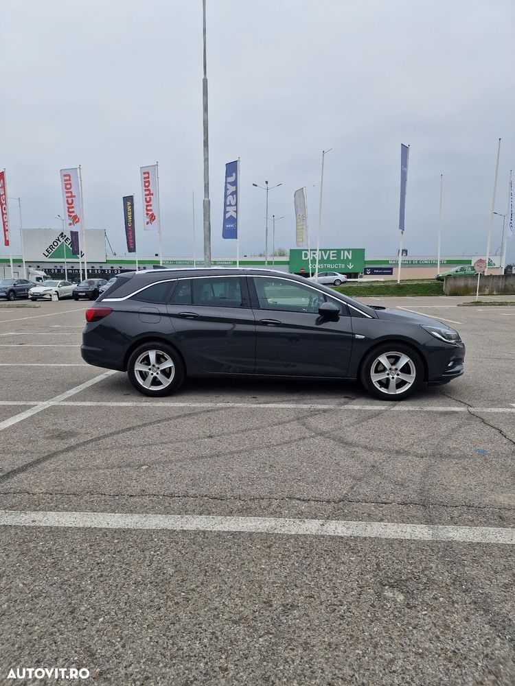 Opel Astra 1.6 CDTI DPF ecoFLEX Start/Stop Exklusiv - 4