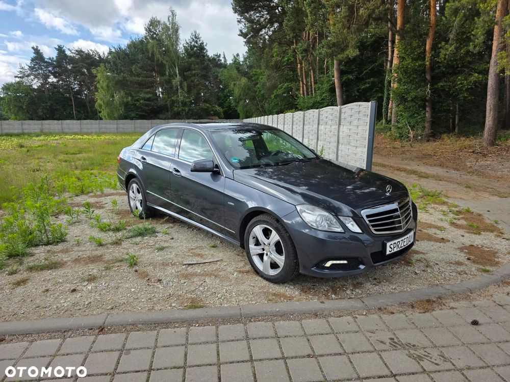 Mercedes-Benz Klasa E 350 CGI BlueEFFICIENCY - 1