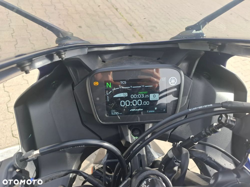 Yamaha YZF - 14