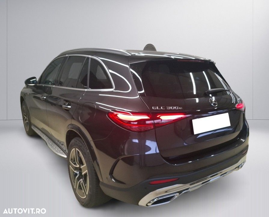 Mercedes-Benz GLC 300 e 4MATIC - 8