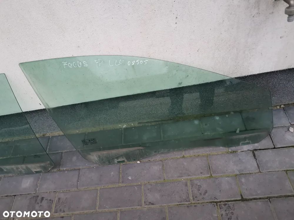 SZYBA PRAWA PRZEDNIA PRAWA TYLNA DRZWI FORD FOCUS MK2 KOMBII - 1