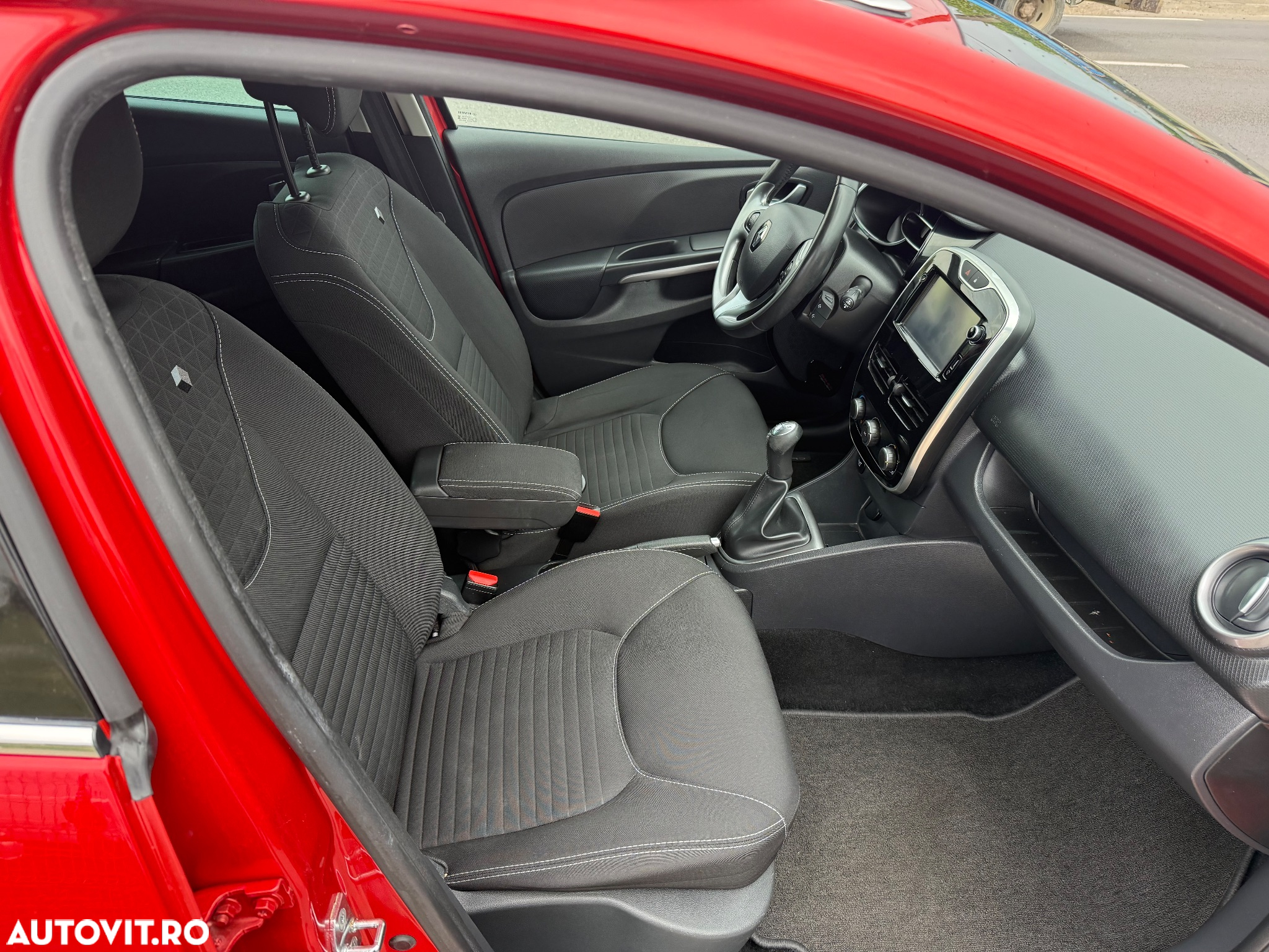 Renault Clio dCi 90 Limited - 12