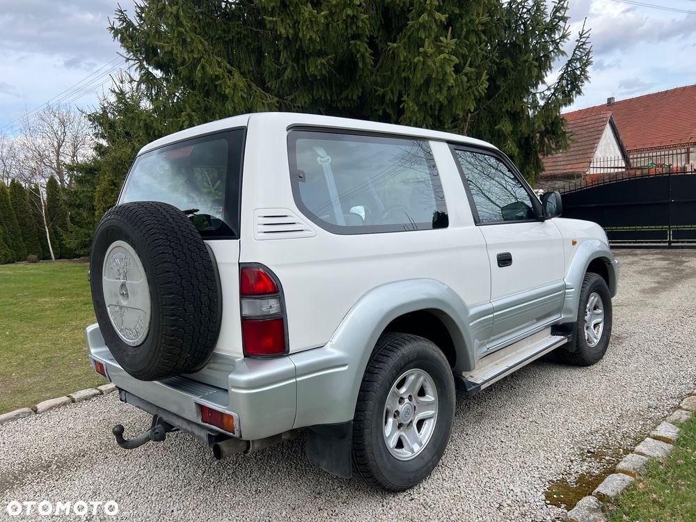 Toyota Land Cruiser - 8