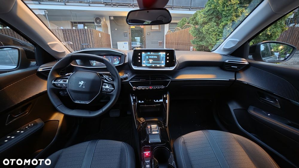 Peugeot 208 PureTech 100 EAT8 Allure Pack - 15