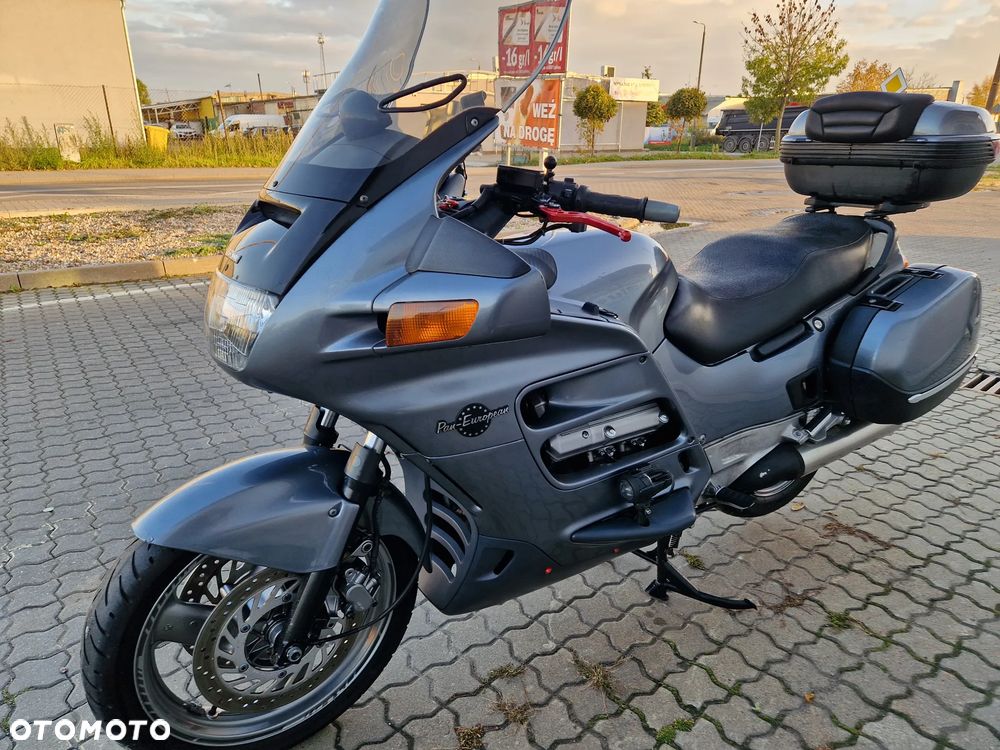 Honda ST - 2