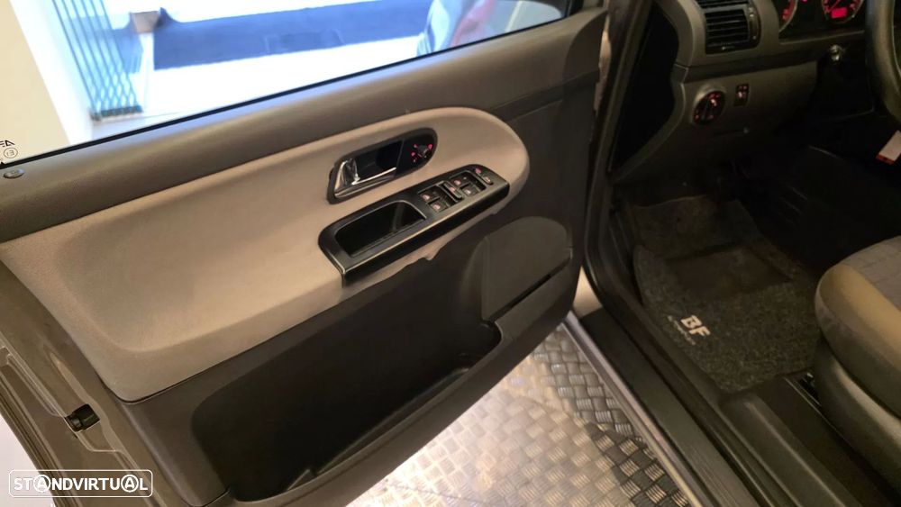 SEAT Alhambra 1.9 TDI Stylance Tip. - 33