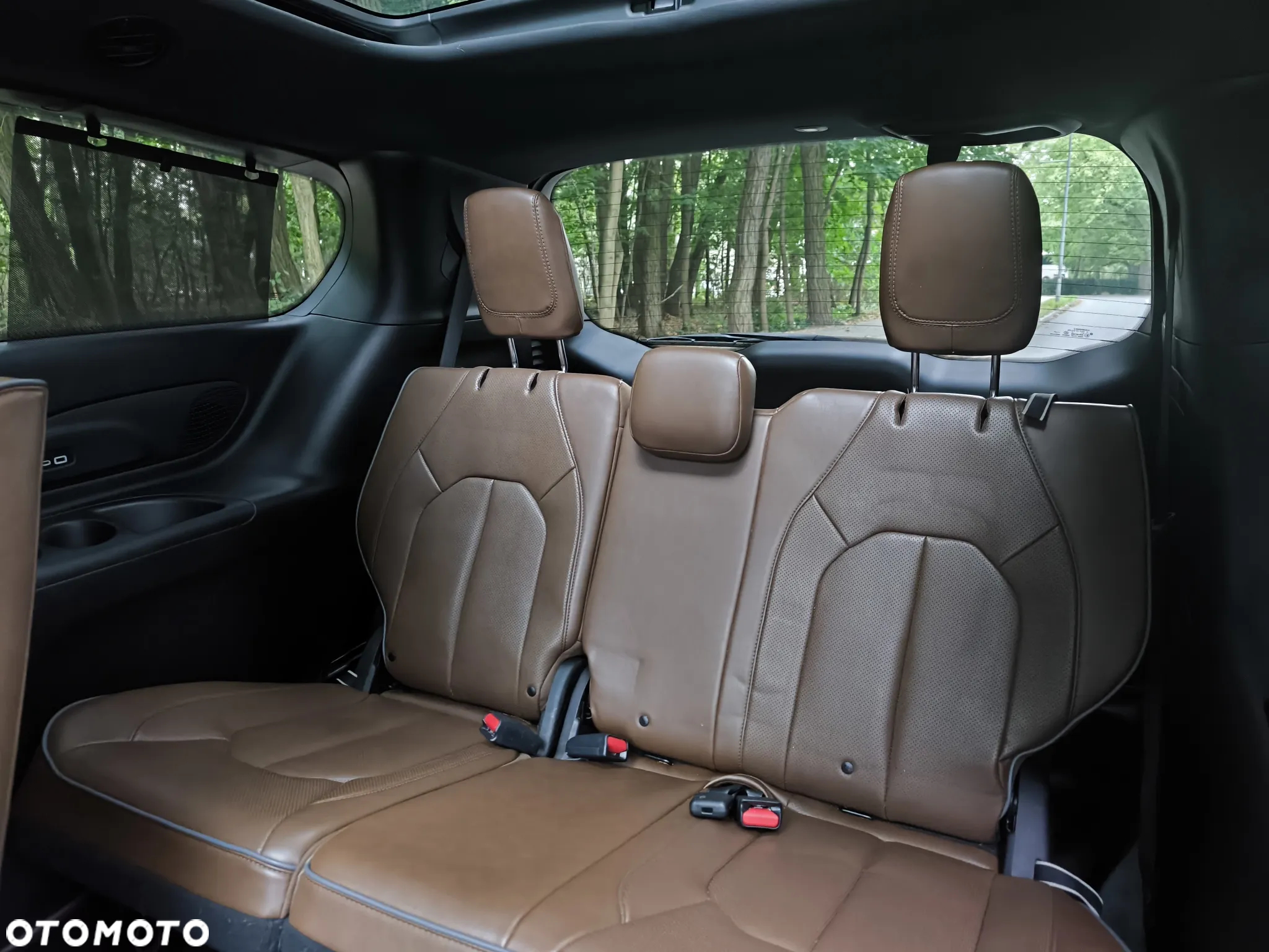 Chrysler Pacifica - 13