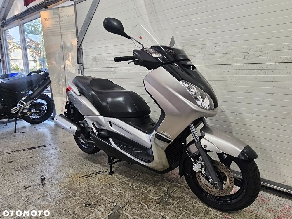 Yamaha X-max - 19