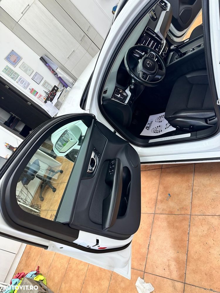 Volvo V60 D3 Momentum Pro - 10