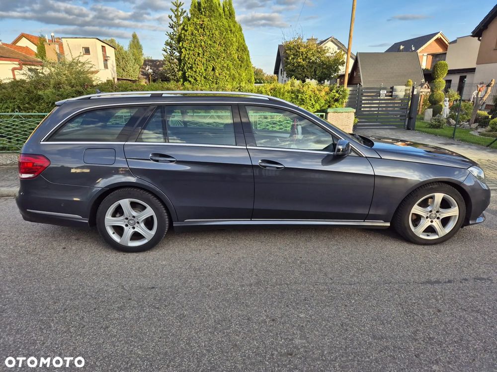 Mercedes-Benz Klasa E 220 T CDI 7G-TRONIC Avantgarde - 14
