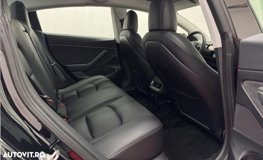 Tesla Model 3 Standard Reichweite Plus Hinterradantrieb - 26