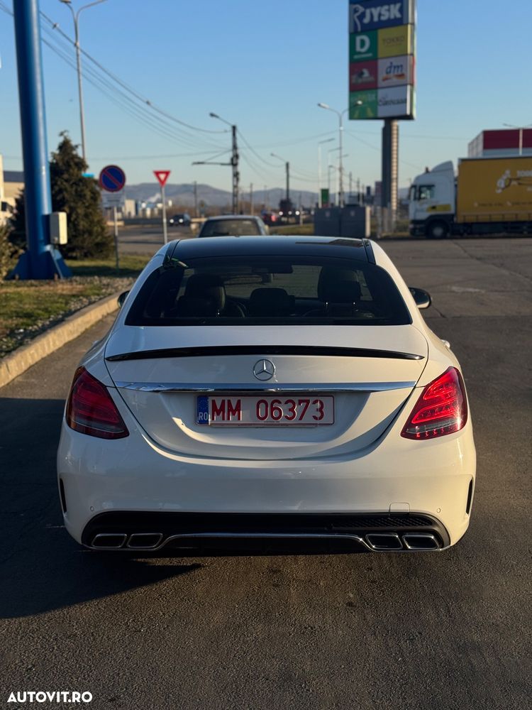 Mercedes-Benz C 220 CDI 7G-TRONIC Edition - 12