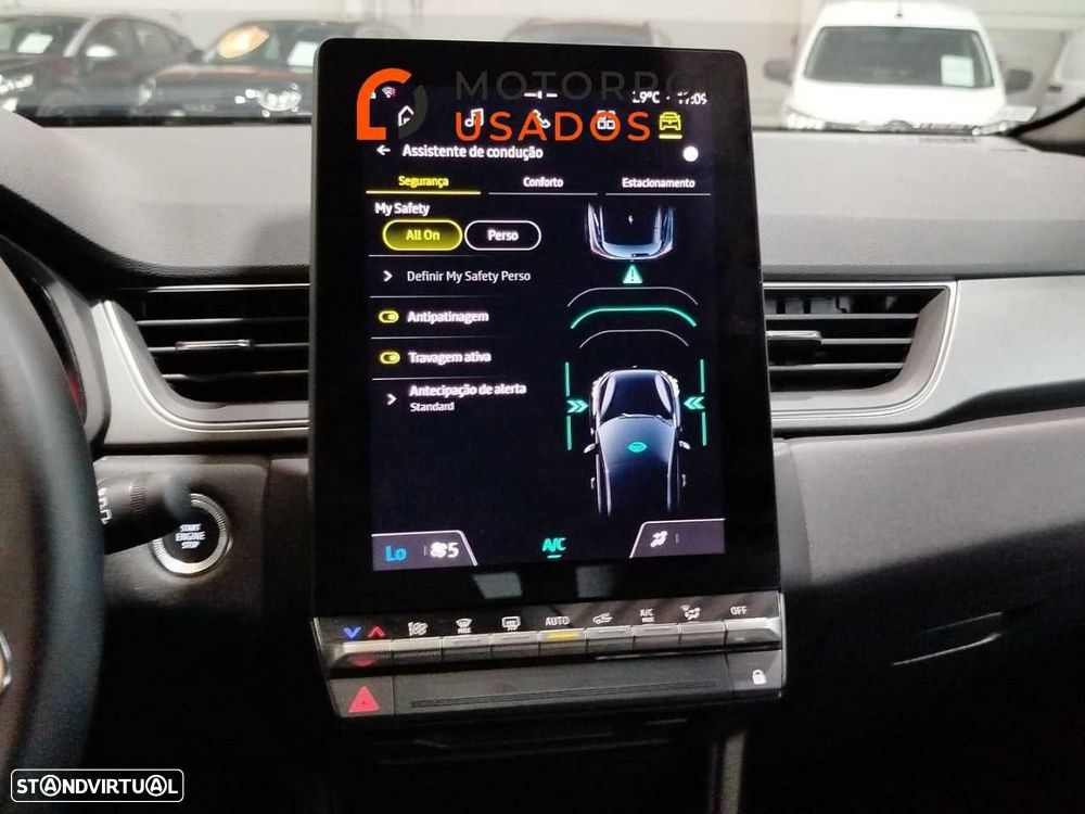 Renault Captur 1.0 TCe Techno - 30