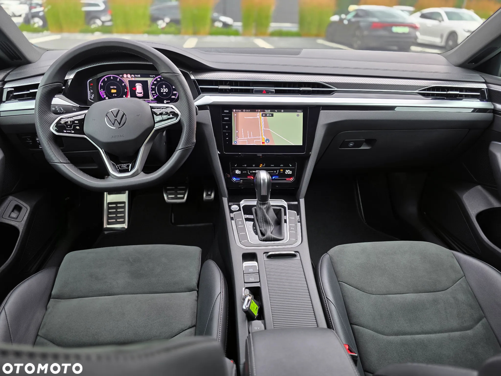 Volkswagen Arteon 2.0 TSI R-Line DSG - 25