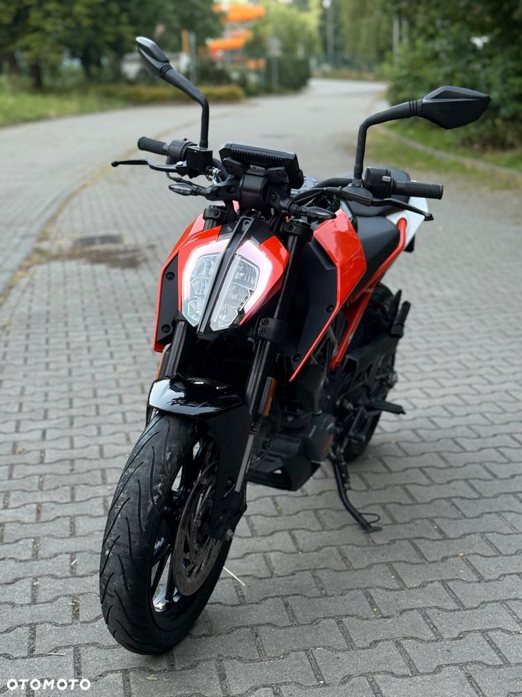KTM Duke 125 - 13
