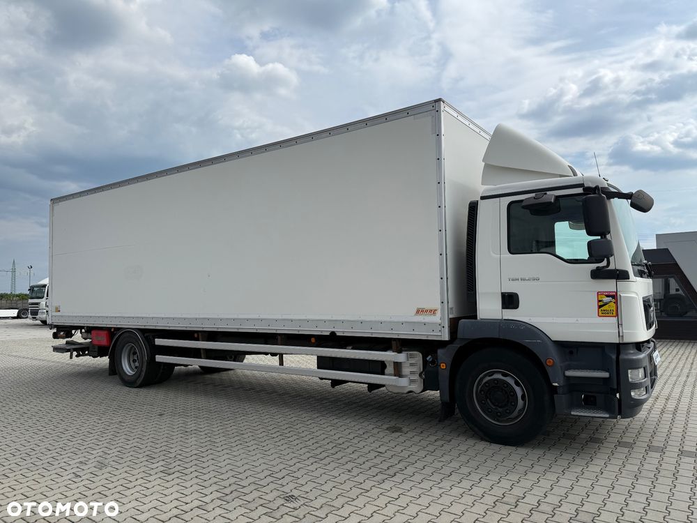 MAN TGM 18.290 / DMC 18 TON / WINDA ZAŁADOWCZA / KONTENER 9,40 M / Z FRANCJI / STAN BDB / / / - 4