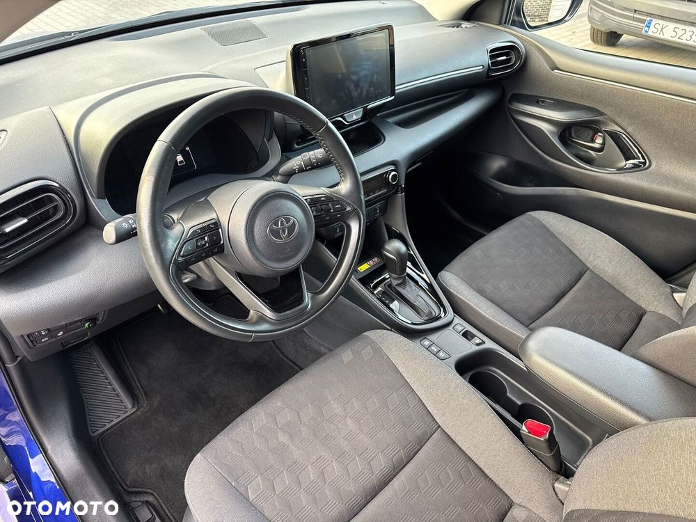 Toyota Yaris Hybrid 1.5 Style - 13