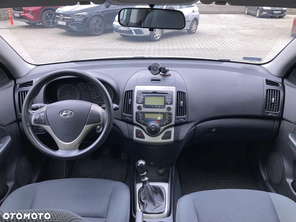 Hyundai i30 1.6 Comfort - 5