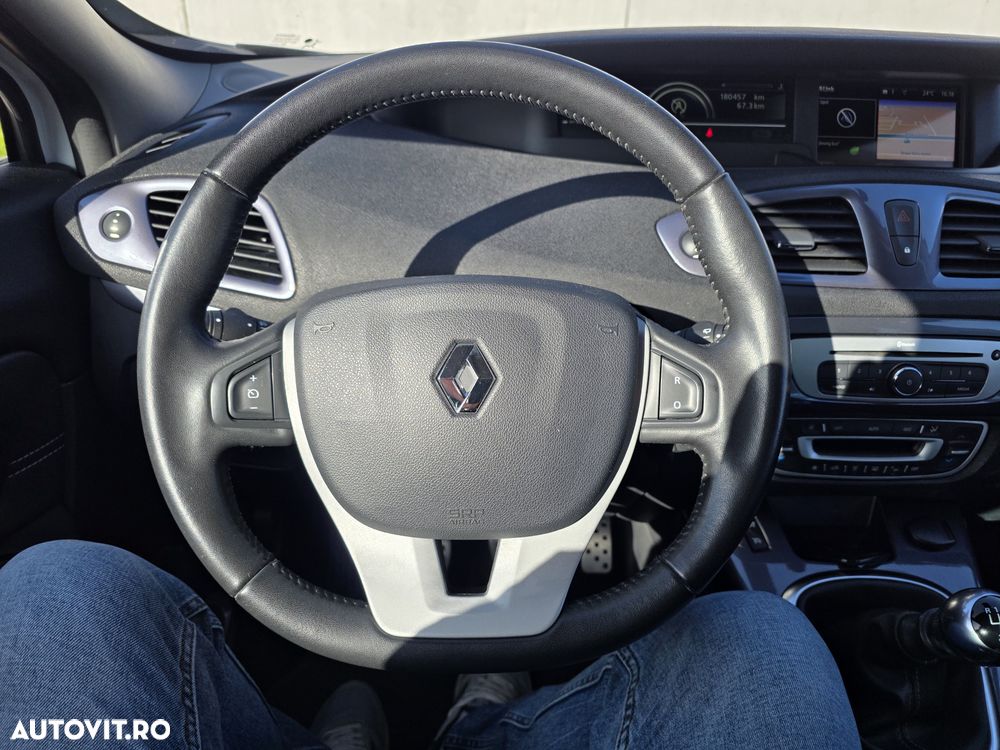 Renault Scenic 1.5dCi Expression - 2