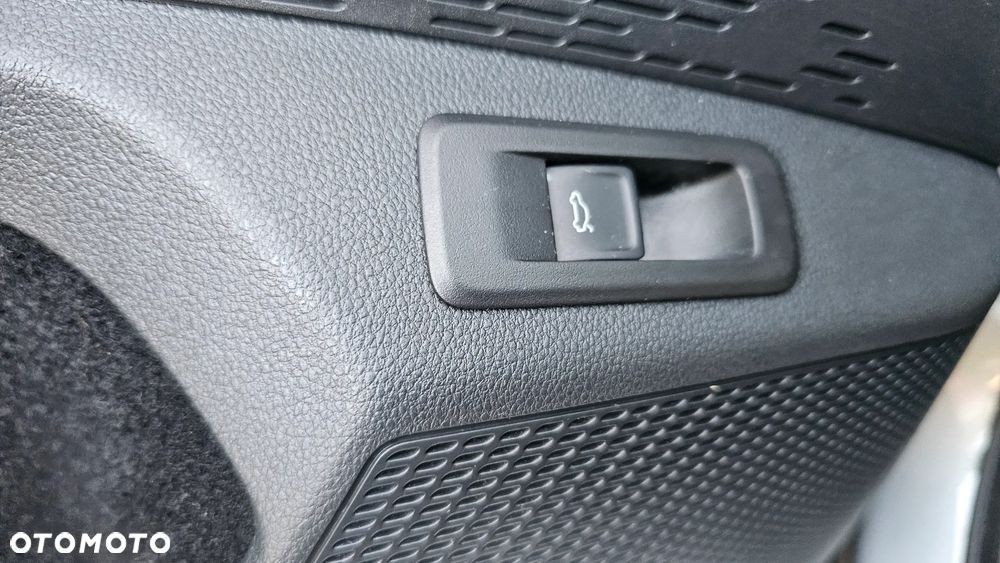 Skoda Octavia 1.5 TSI mHEV Selection DSG - 13