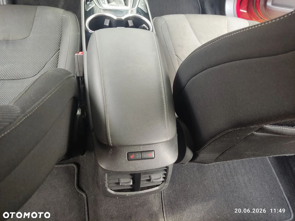 Ford Mondeo - 20