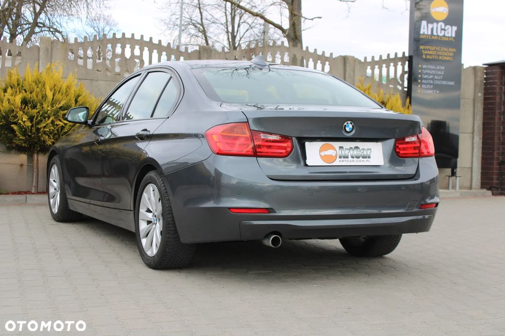 BMW Seria 3 320d DPF Edition Fleet Sport - 7