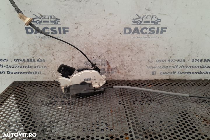 Broasca usa fata dreapta 5K1837016E Volkswagen VW Golf 7 [2012 - 2017 - 2