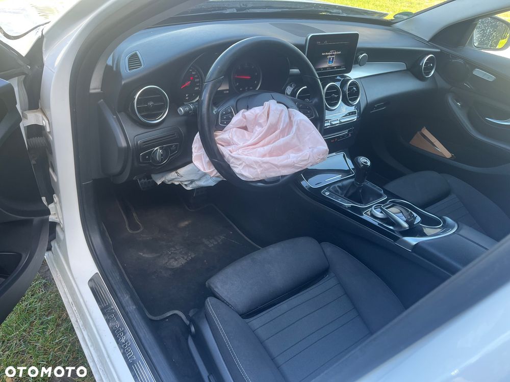 Mercedes-Benz Klasa C 200 (BlueTEC) d T Avantgarde - 20