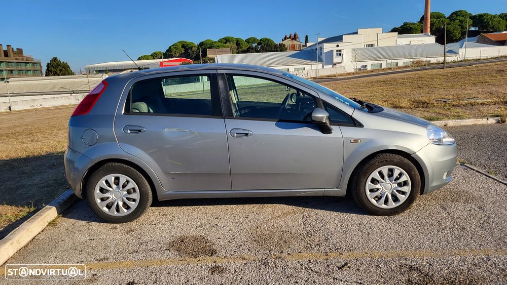 Fiat Grande Punto 2007 photo 5