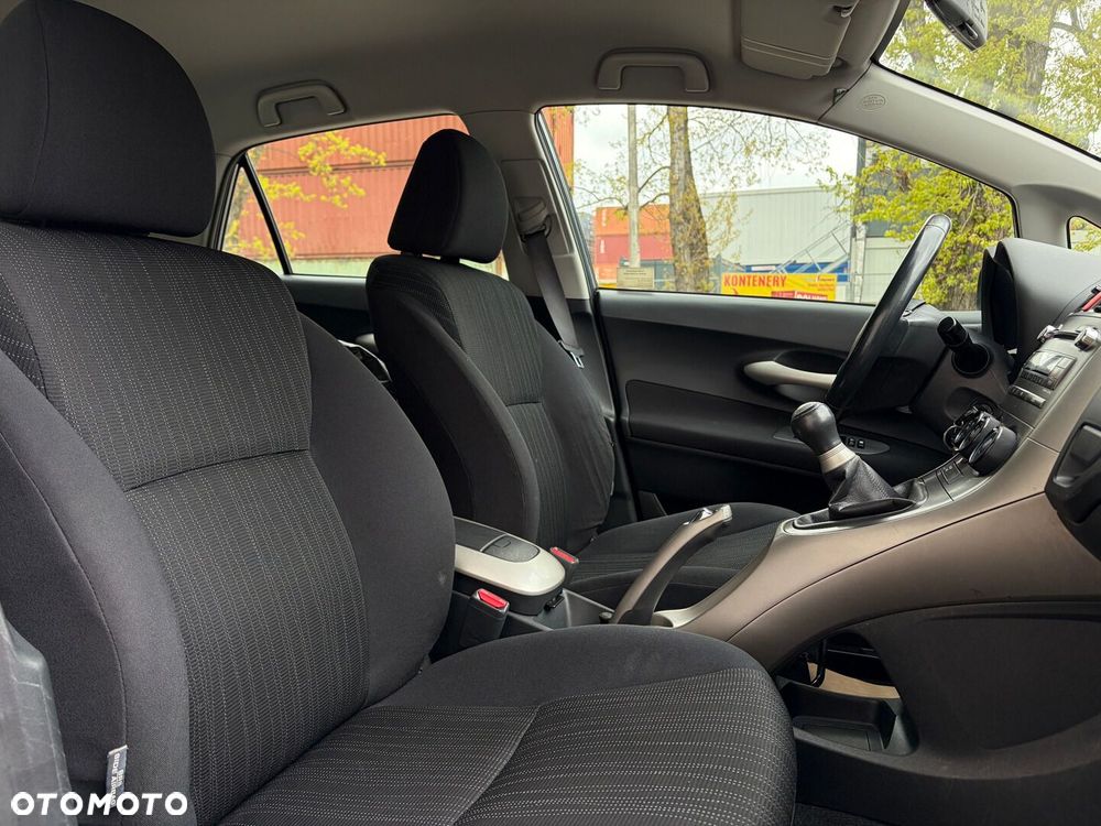 Toyota Auris 1.6 VVT-i Luna - 21