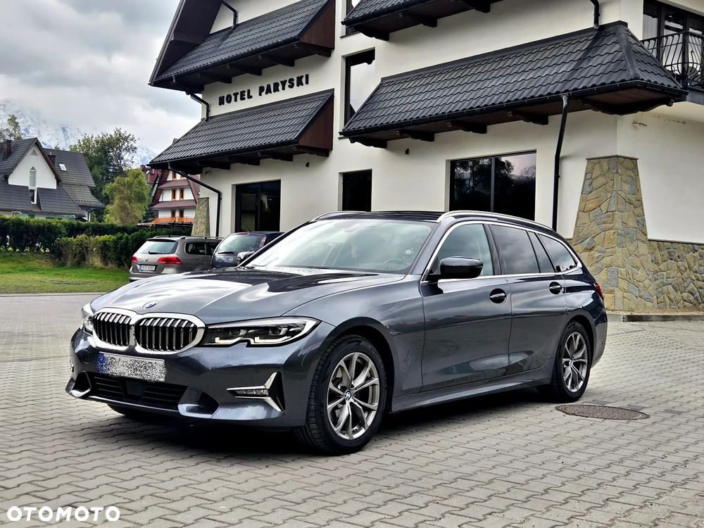 BMW Seria 3 320d xDrive Luxury Line sport - 2