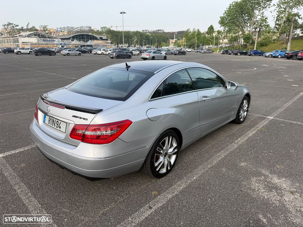Mercedes-Benz E 250 CDi Avantgarde BlueEfficiency - 2