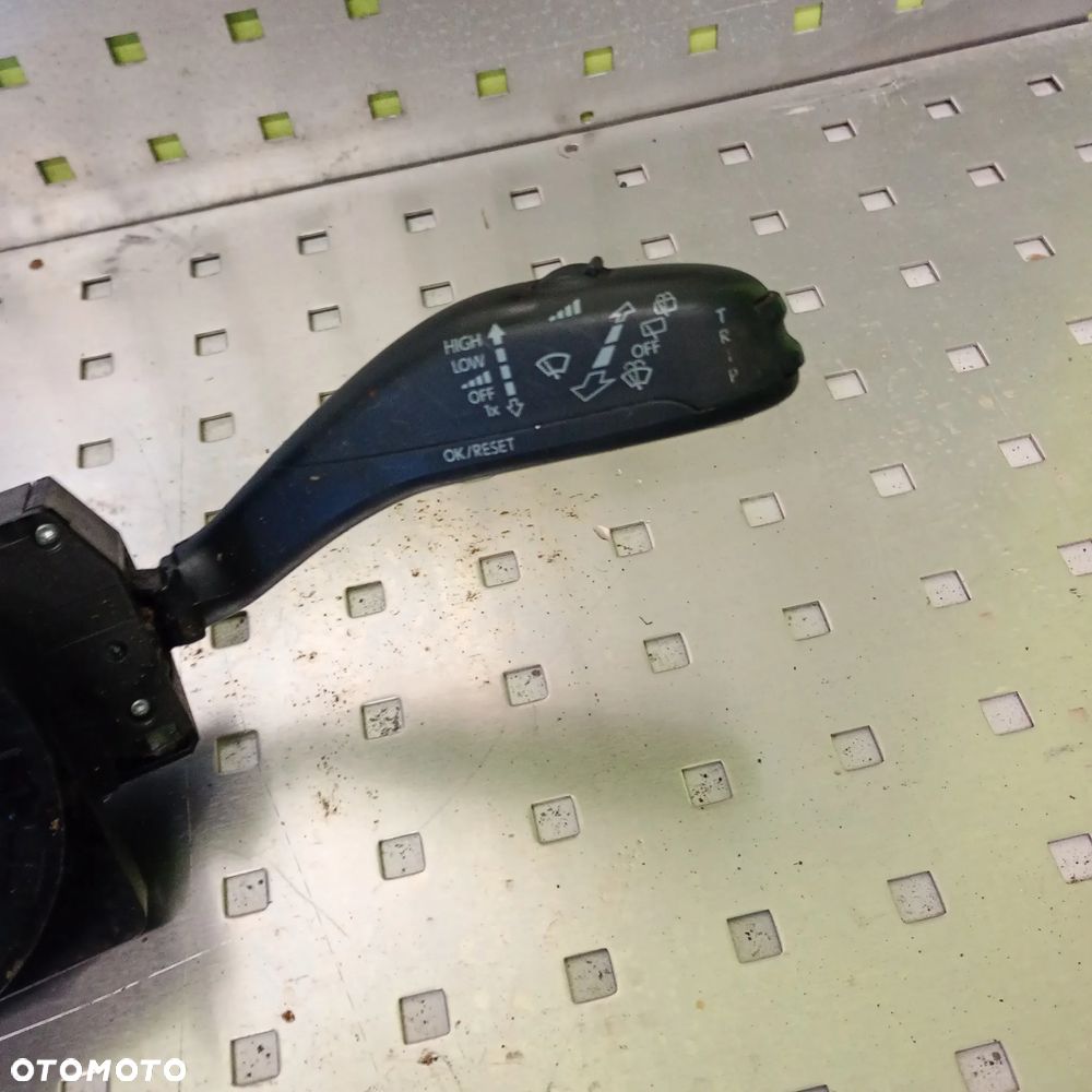 Manetki przełączniki zespolone Polo T5 tempomat - 2