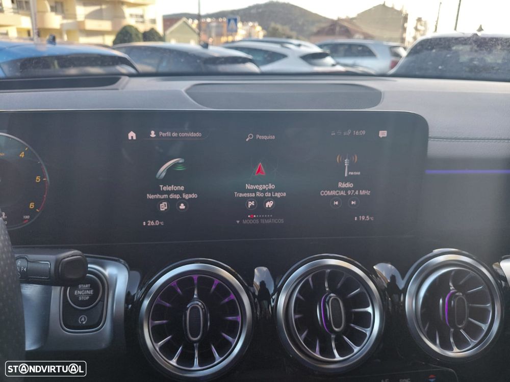 Mercedes-Benz GLB 180 d AMG Line - 16