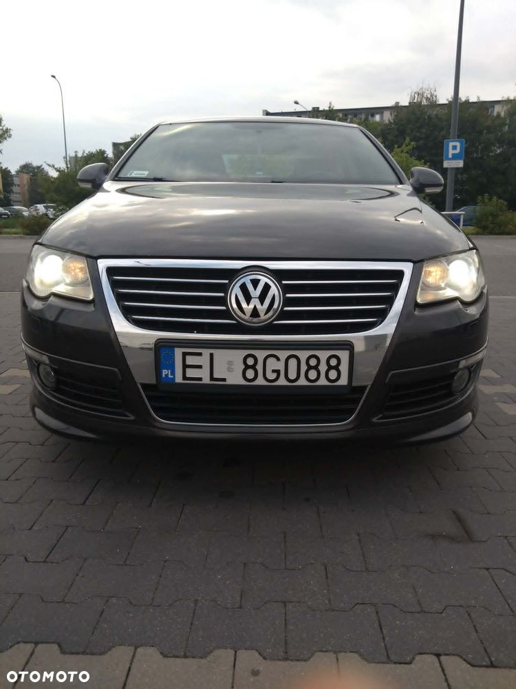 Volkswagen Passat 2.0 TDI Comfortline - 5