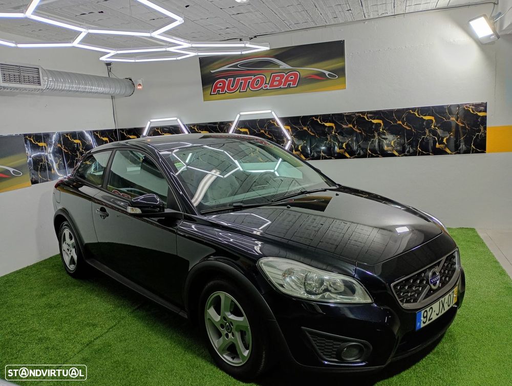 Volvo C30 1.6 D Drive Momentum — fotografia 8