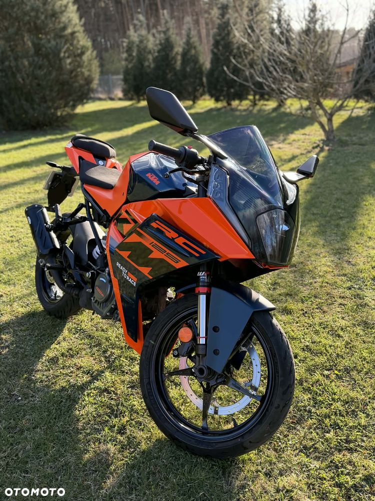 KTM RC 125 - 1