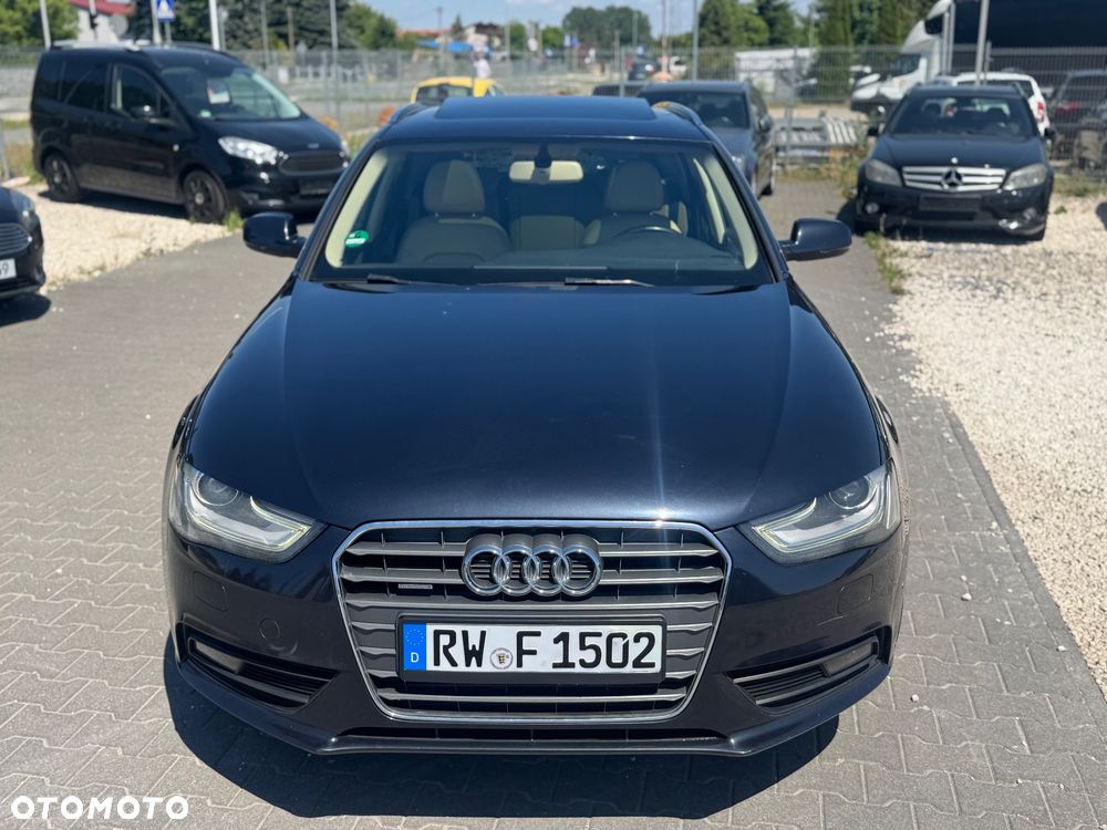 Audi A4 Avant 3.0 TDI DPF quattro S line Sportpaket - 13