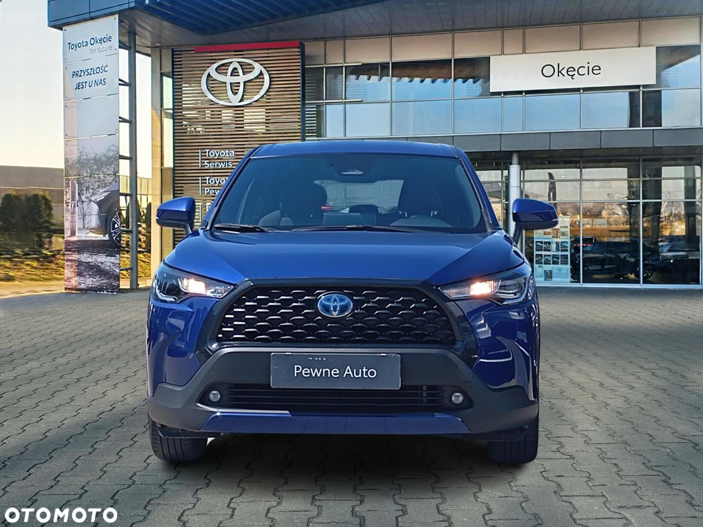 Toyota Corolla Cross 2.0 Hybrid Comfort - 11