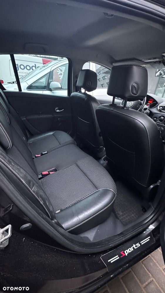 Renault Clio 1.5 dCi Extreme - 9