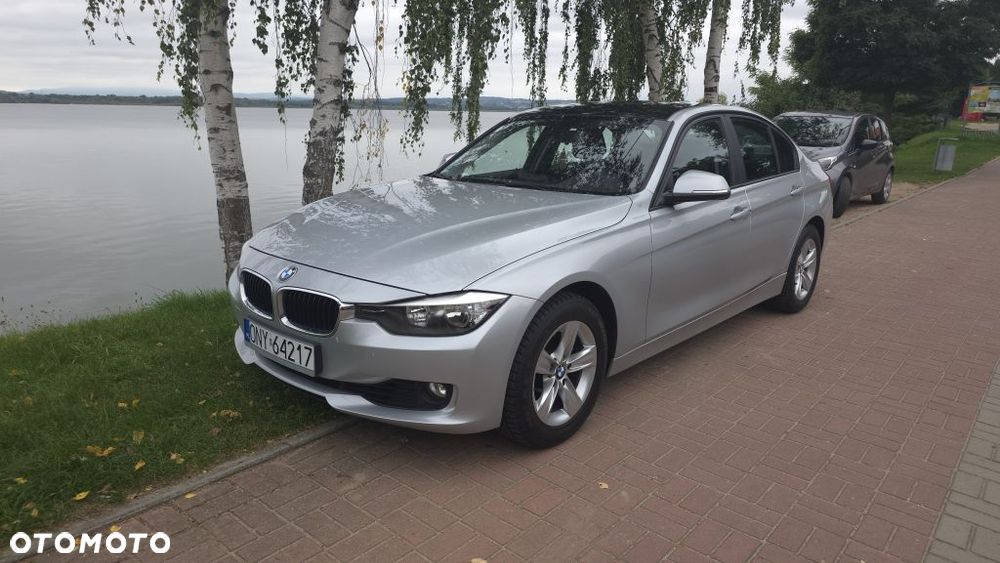 BMW Seria 3 320i Modern Line - 2