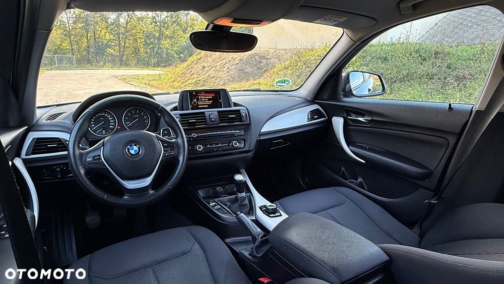 BMW Seria 1 116i - 20