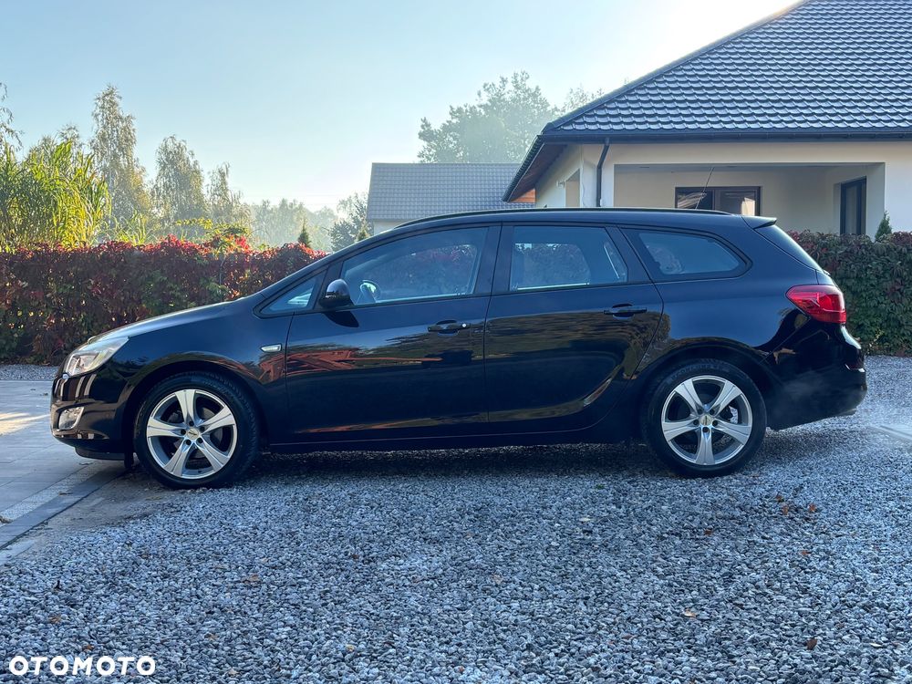 Opel Astra - 35